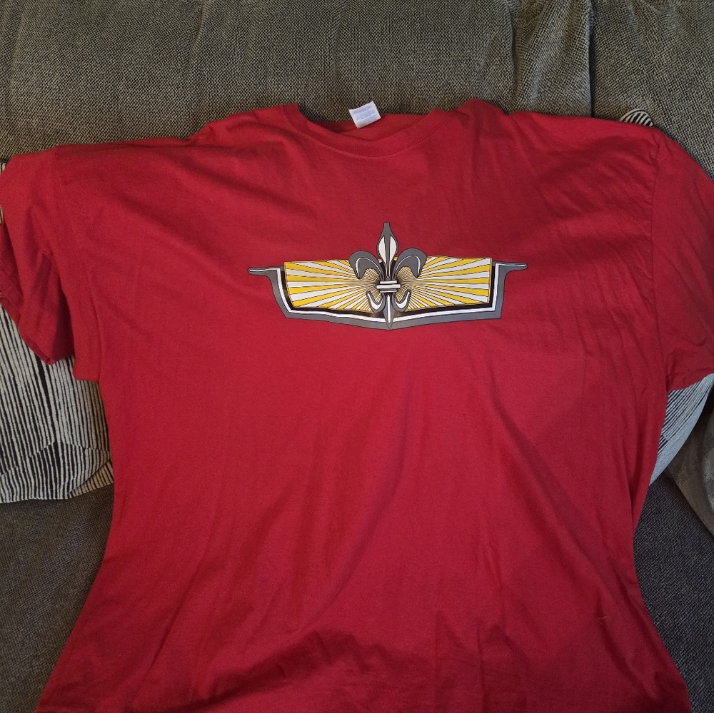 Red Graphic T-Shirt Caprice